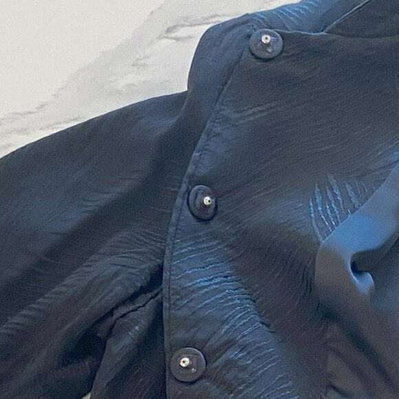 No Tag - HM, 6 button black bomber with black lining, patterned/textured, Size S - Picture 6 of 8